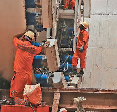 加快在建和新开工项目开云 开云体育官网建