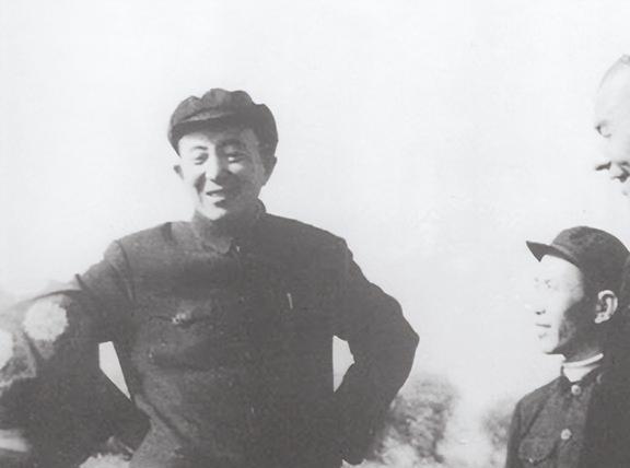 开云体育 开云平台新中国成立后淘汰了两个军种、六个兵种(图3)