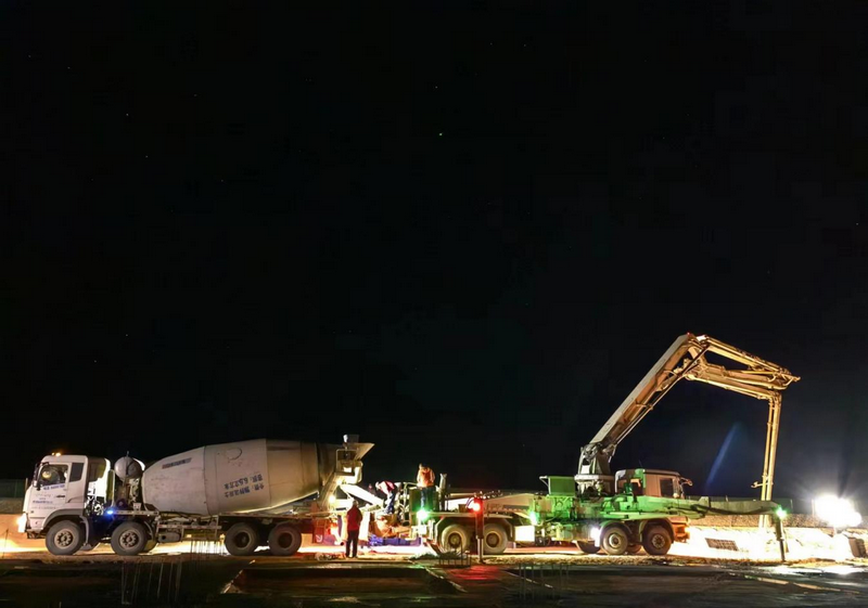 开云 开云体育官网临哈铁路内蒙古段工程：跑出建设“加速度”(图3)