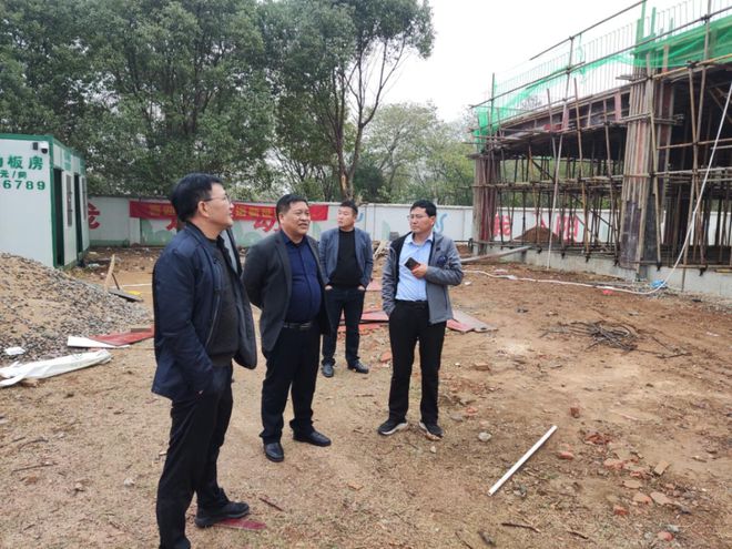 县教育局到徐桥镇督查在建工程建设情况开云体育 开云平台(图3)