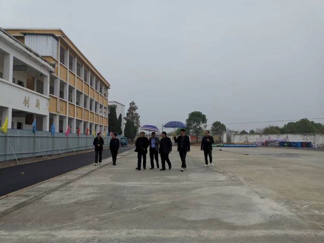 县教育局到徐桥镇督查在建工程建设情况开云