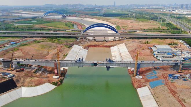 开云体育 开云平台引江济淮涉铁工程建设进入收尾阶段 预计12月下旬完成全部工程量(图3)