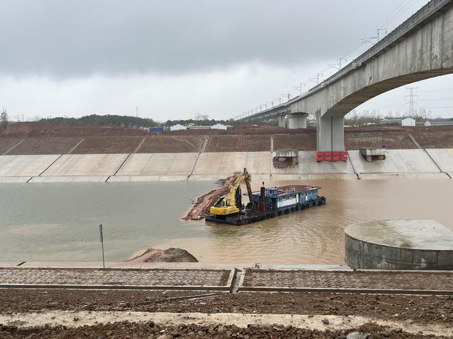 开云体育 开云平台引江济淮涉铁工程建设进