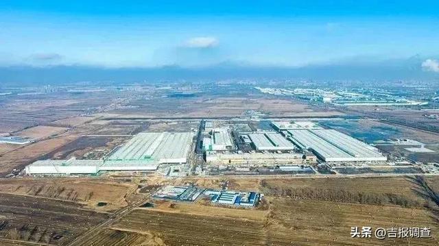 长春市发动重大重点项目建设“强烈攻势”建设者们抢抓工程进度奏响冬日“春”开云体育 开云平台之声(图2)