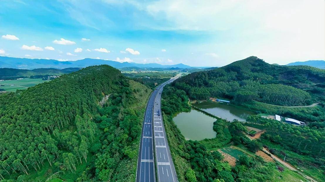 开云体育 开云平台这些高速公路将大变身！改扩建后最宽为双向十二车道！(图5)