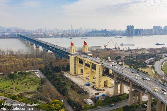 开云 开云体育官网为什么中国有能力建设超级工程？(图2)