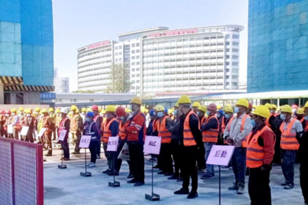 开云 开云体育APP多城工程全力提速！融创上海区域坚守品质匠筑美好(图3)