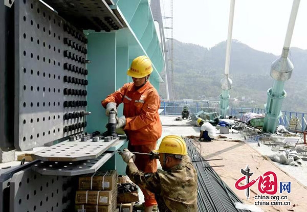 开云 开云体育平台生态保护和项目建设同步古金高速赤水河大桥全面转入上部结构施工(图4)