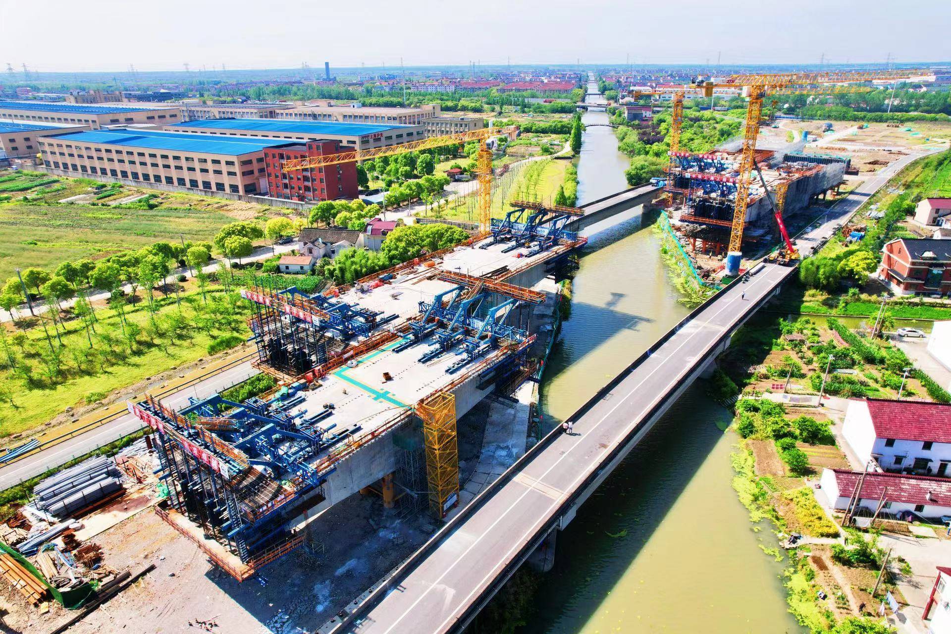 开云体育 开云平台全长约266公里上海S3公路新建工程全线结构贯通(图5)