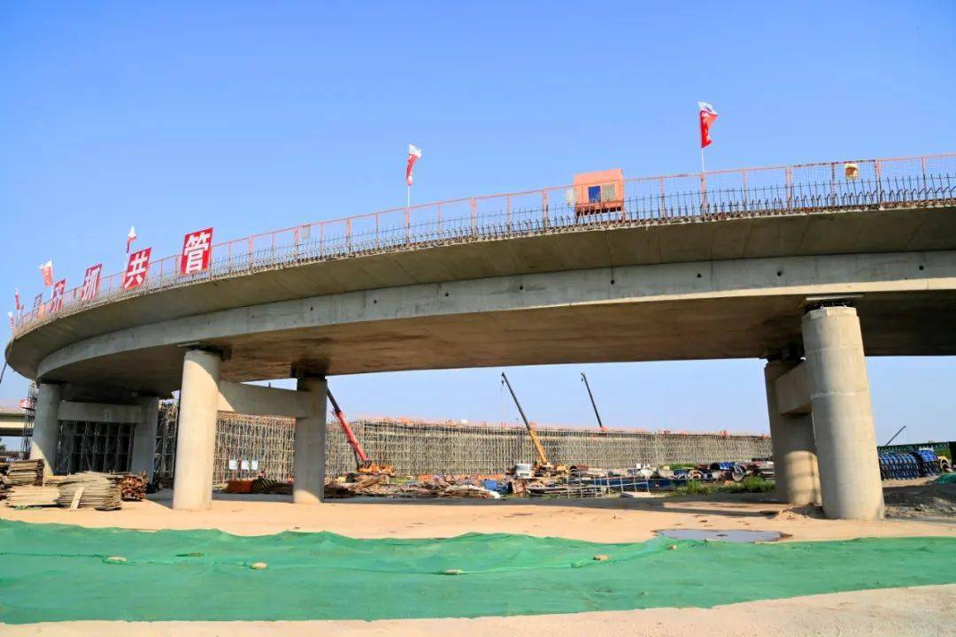 宋乐伟调研城开云体育 Kaiyun.com 官网入口建重点工程建设情况：科学组织施工 强化要素保障 以重点工程建设助推城市功能品质加快提升(图4)