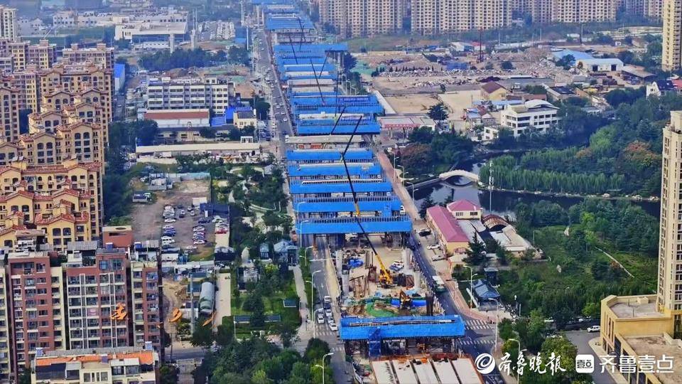 Kaiyun 开云30家参建单位“双节”不停工重庆路快速路工程建设提速(图2)