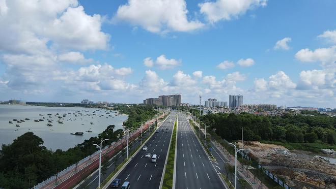 开云体育 开云平台这段连接北部湾三市的广