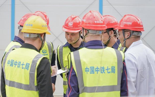 贵州公路开发集团举办2023年公路工程突发事件综合应急演练活动Kaiyun 开云(图2)