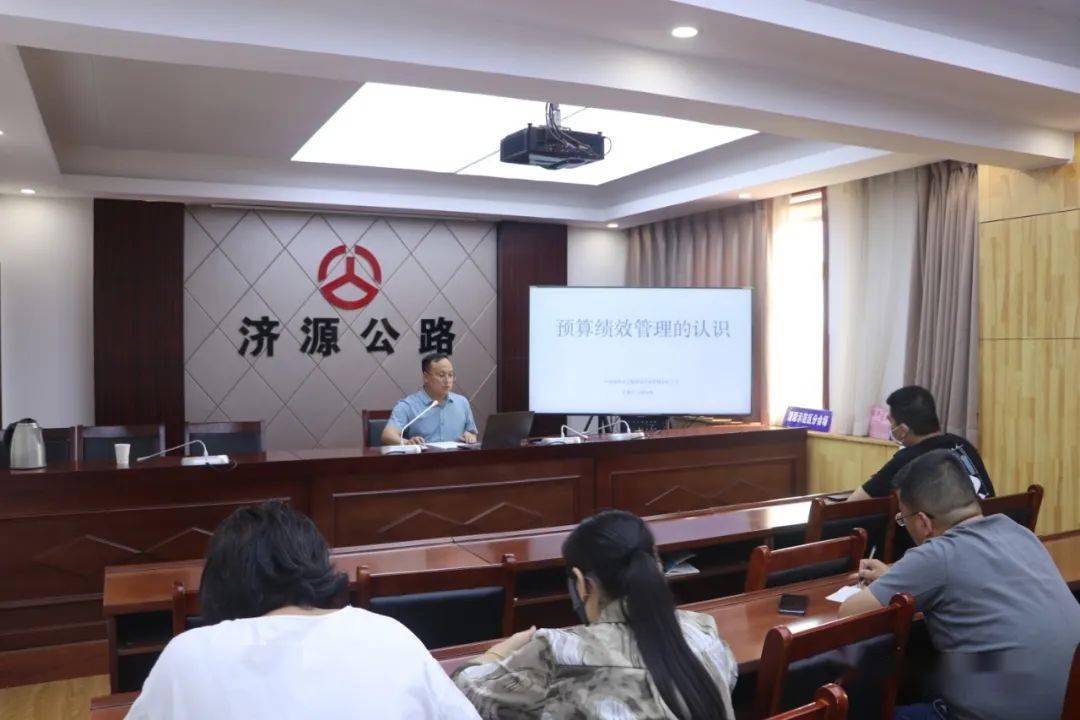 开云体育 Kaiyun.com 官网入口济源公路丨2022年度公路工程专业技术知识培训圆满成功(图4)