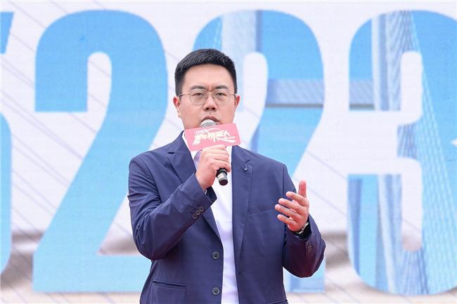 对话青开云 开云体育官网年桥梁人·“五四”特别活动在江苏镇江举办(图4)