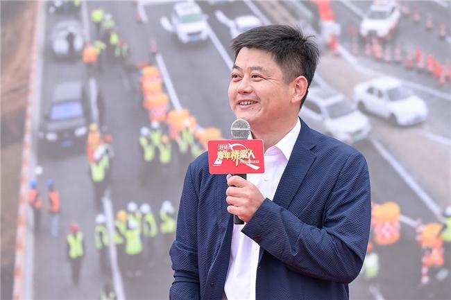 对话青开云 开云体育官网年桥梁人·“五四”特别活动在江苏镇江举办(图15)