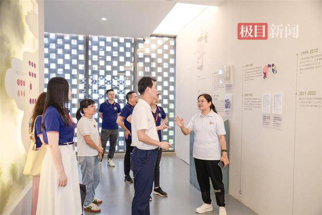 开云 开云体育官网“百千万工程”看茂名 “中国李乡”信宜：高速公路串起15个农文旅景区乡村振兴阔步前行(图5)